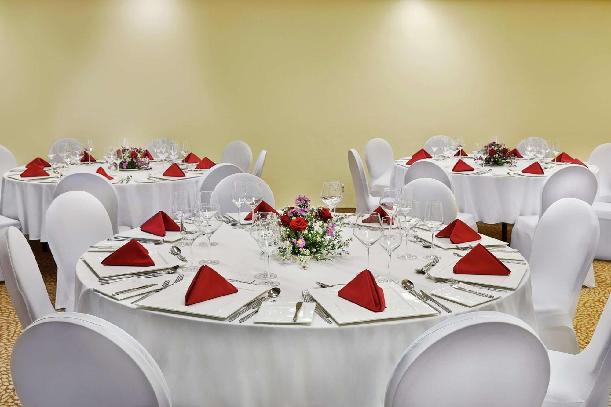 Transcorp Hilton Abuja Hotell Eksteriør bilde